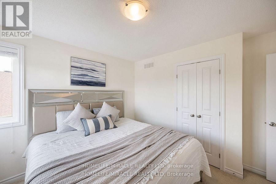 632 BRIDLEGLEN CRESCENT Image 28