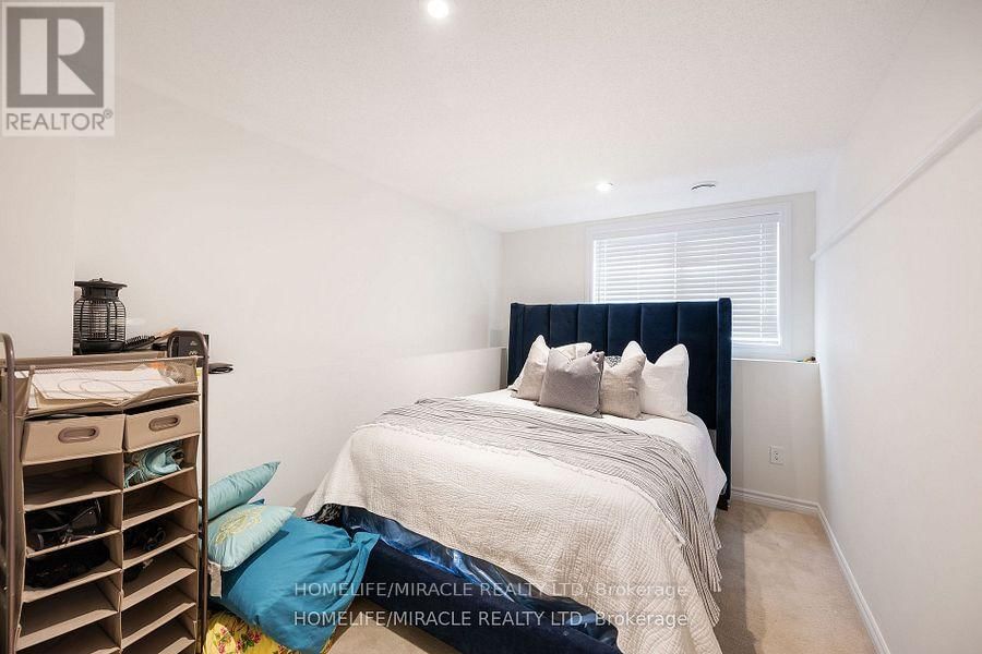 632 BRIDLEGLEN CRESCENT Image 41