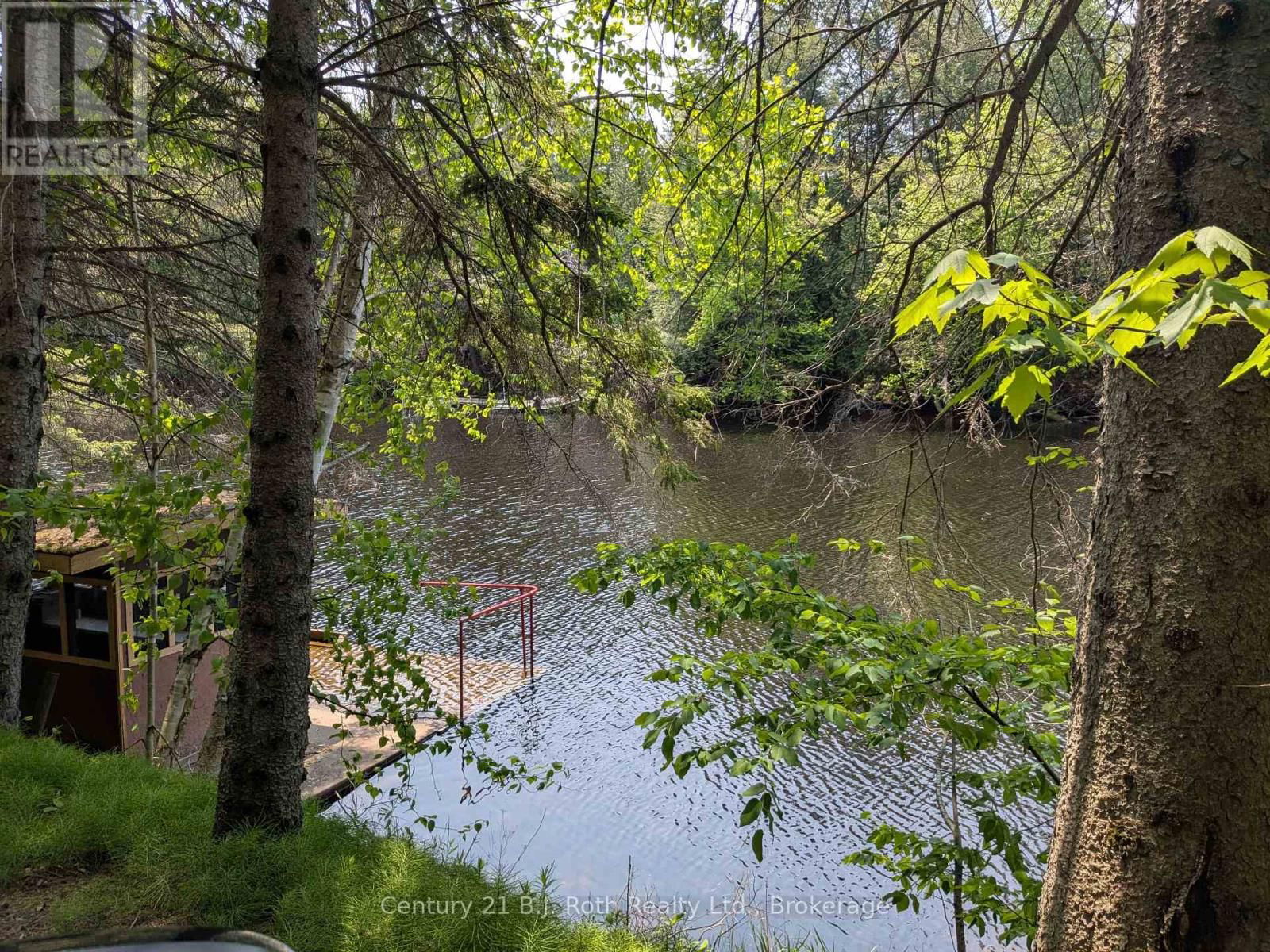 836 LAKE NIPISSING ROAD Image 2