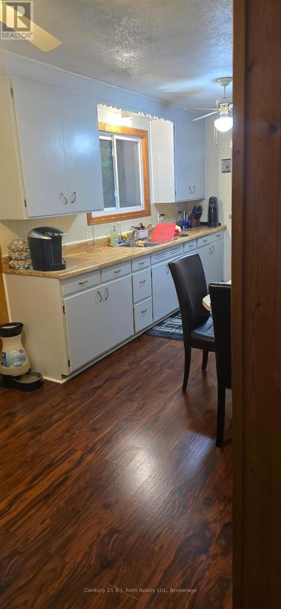 836 LAKE NIPISSING ROAD Image 34