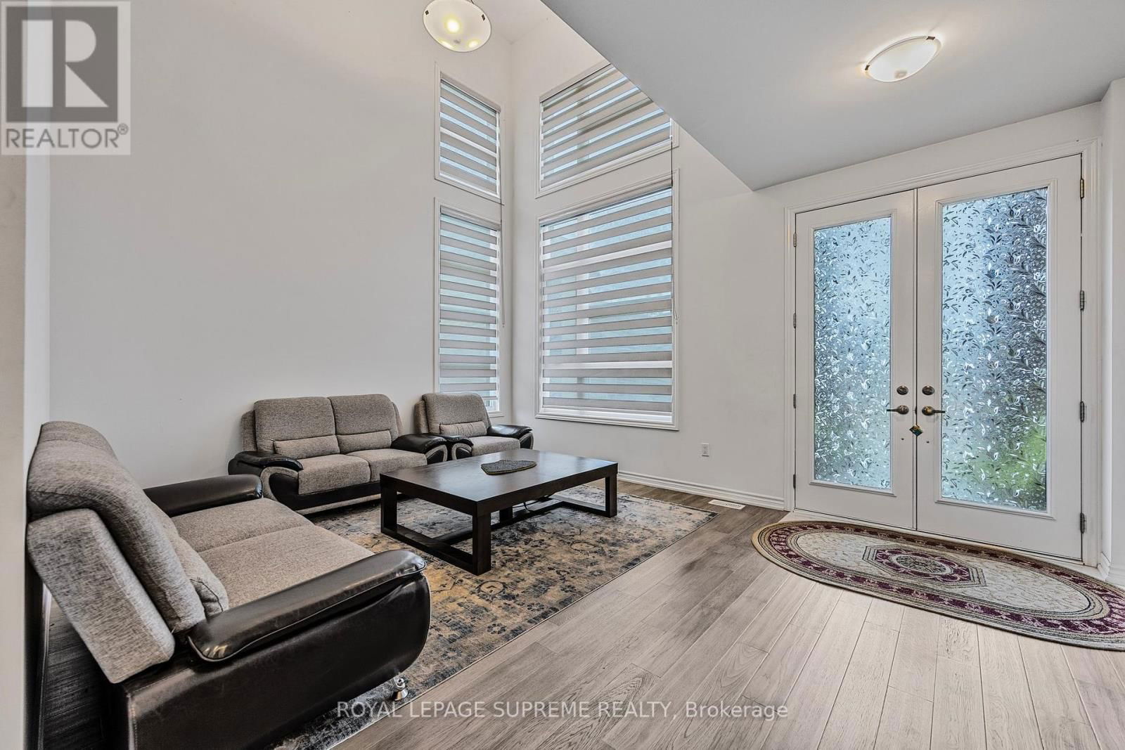 101 SEBASTIAN STREET Image 11