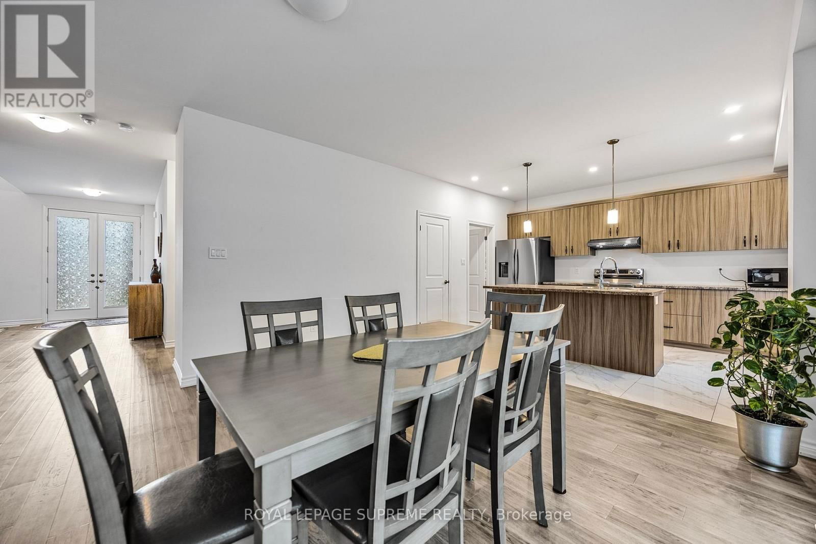 101 SEBASTIAN STREET Image 15