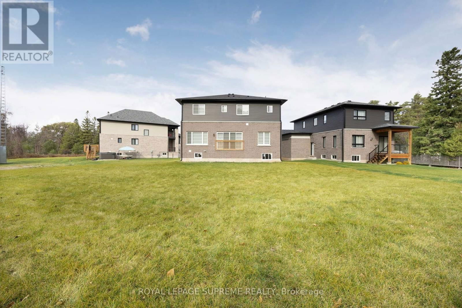 101 SEBASTIAN STREET Image 35