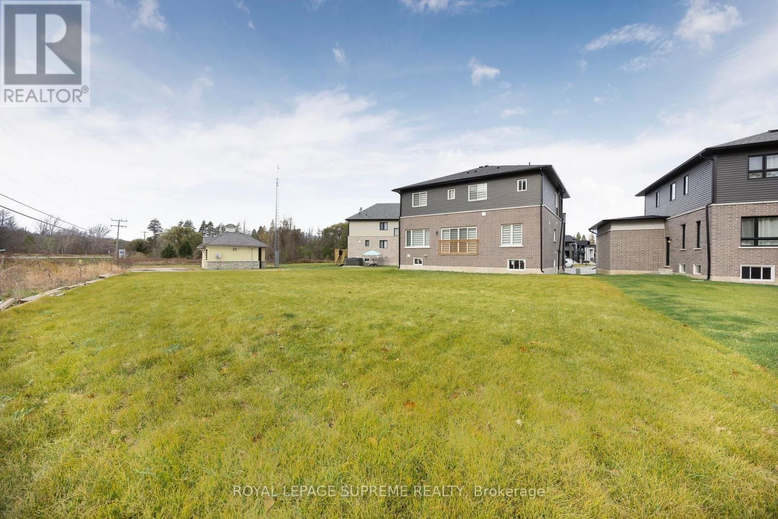 101 SEBASTIAN STREET Image 36