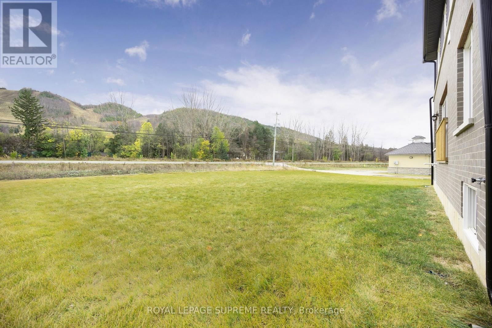 101 SEBASTIAN STREET Image 40