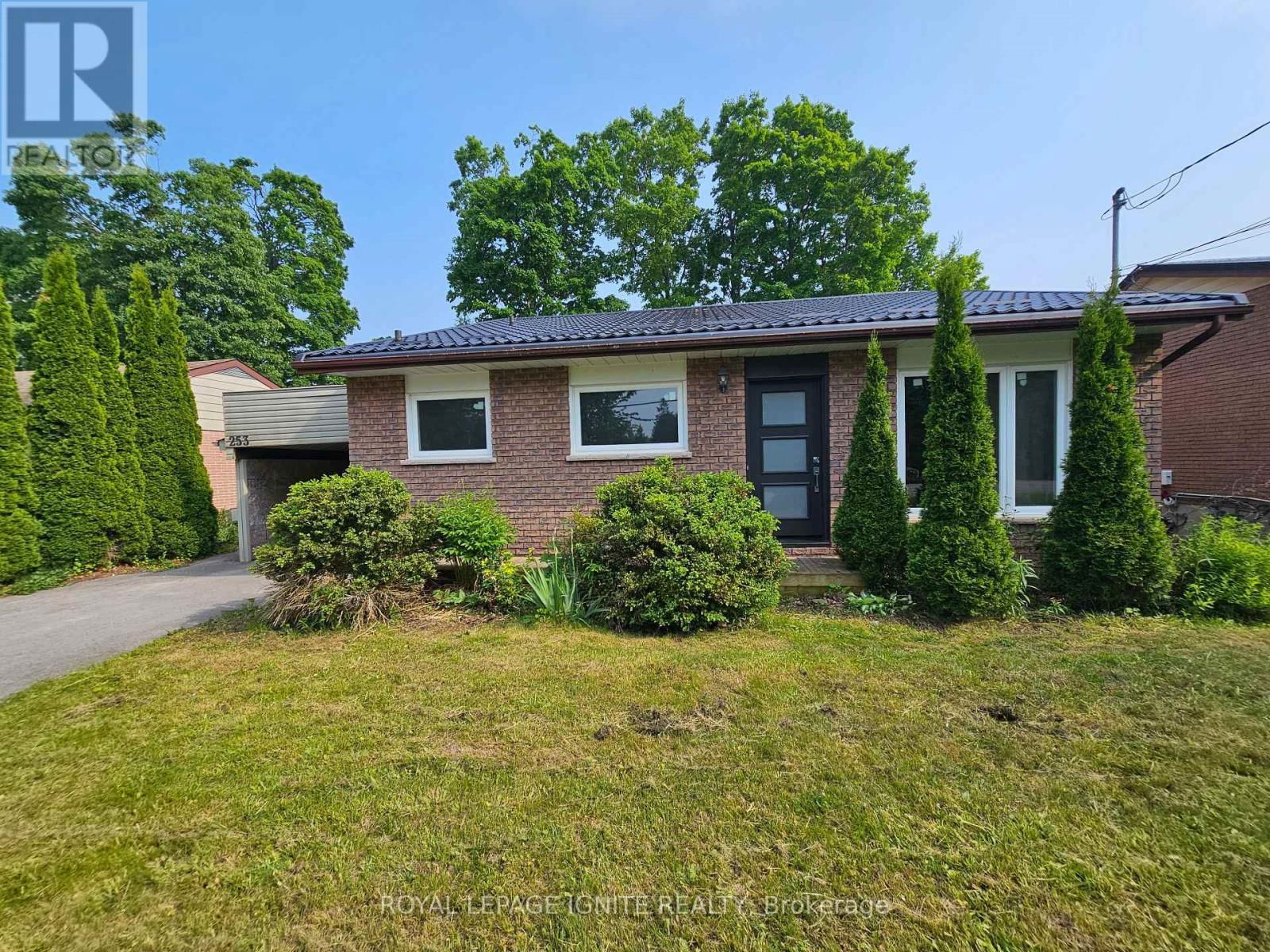 253 WOODLAND DRIVE NORTH Image 1