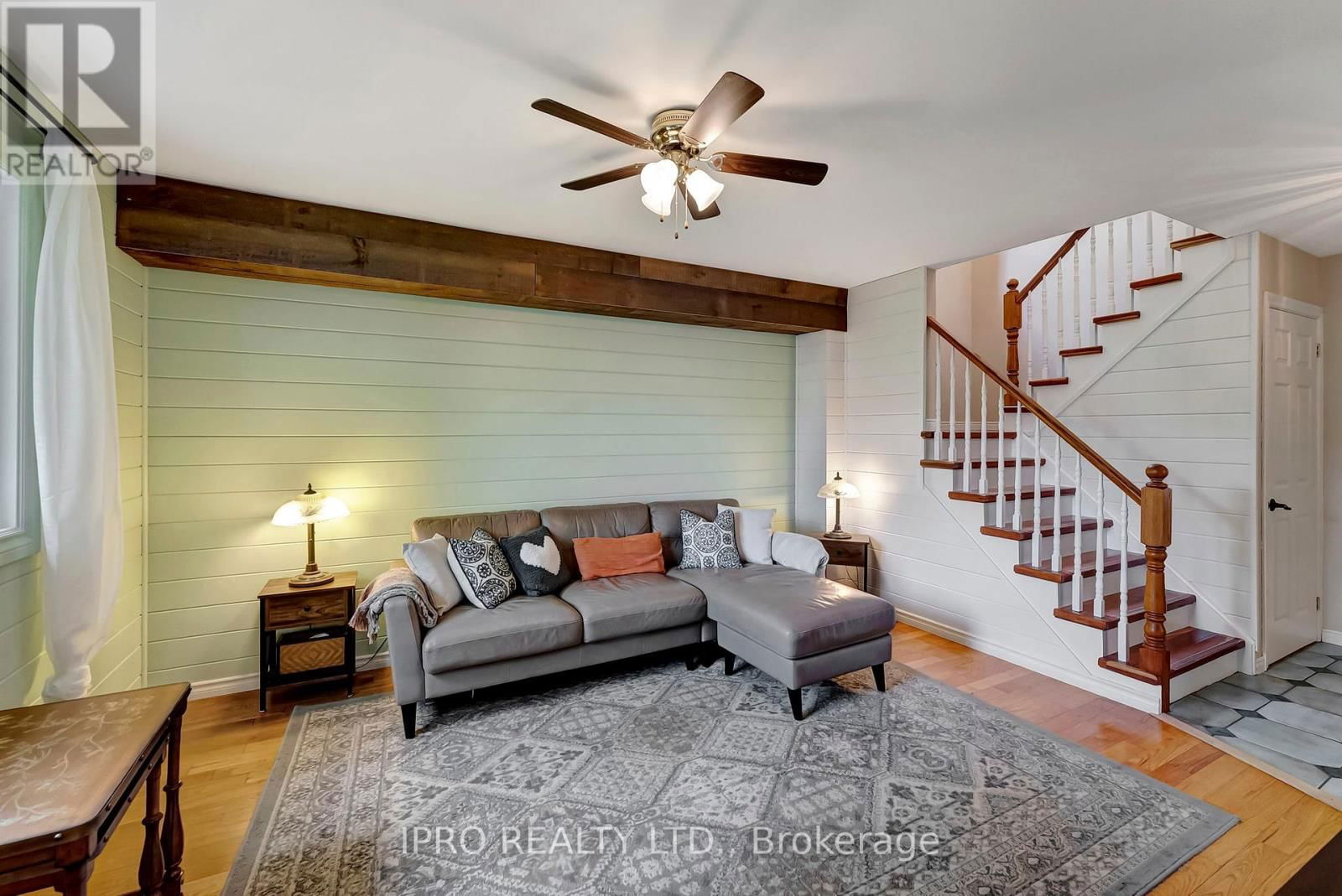 28 CELTIC DRIVE Image 11