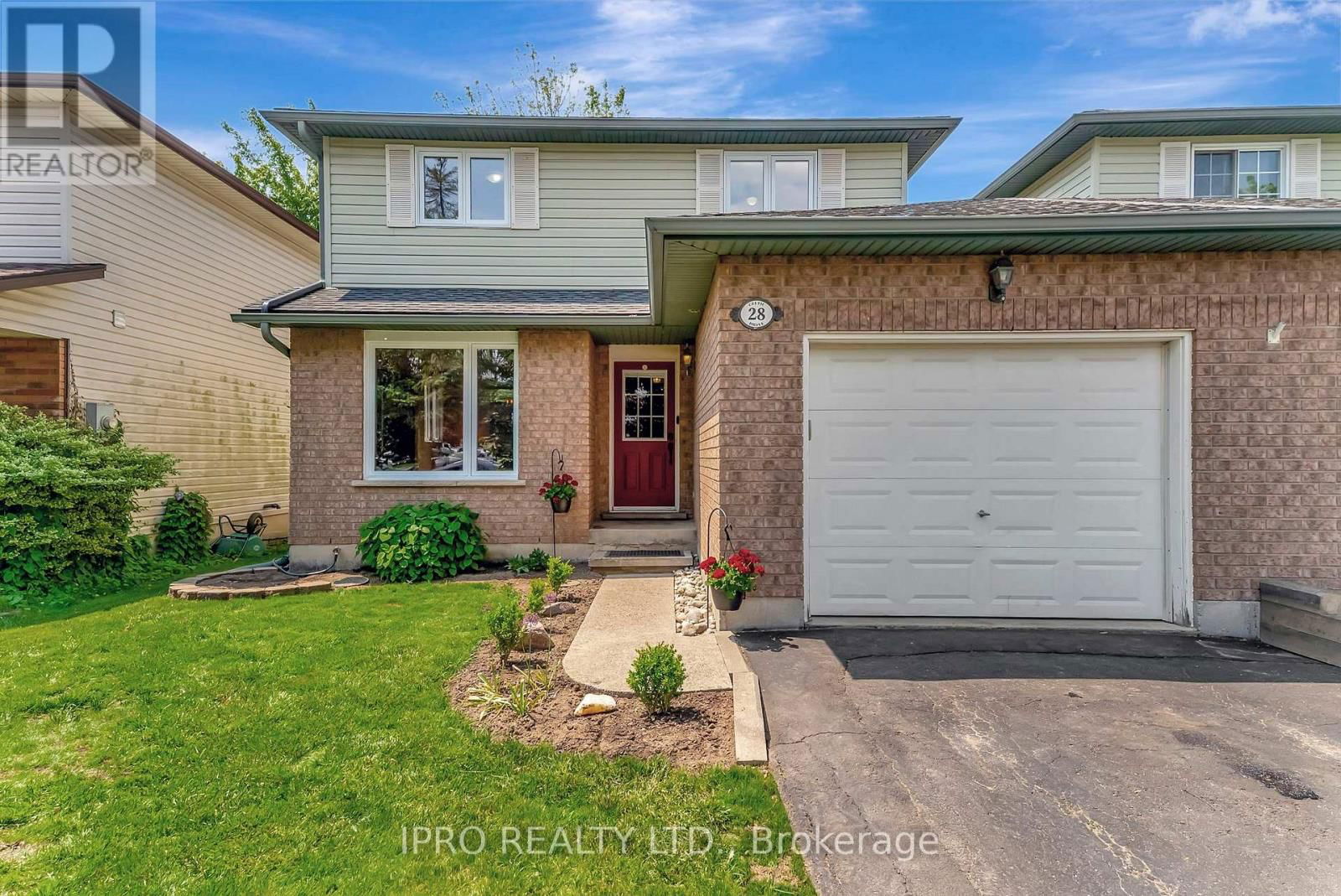 28 CELTIC DRIVE Image 2