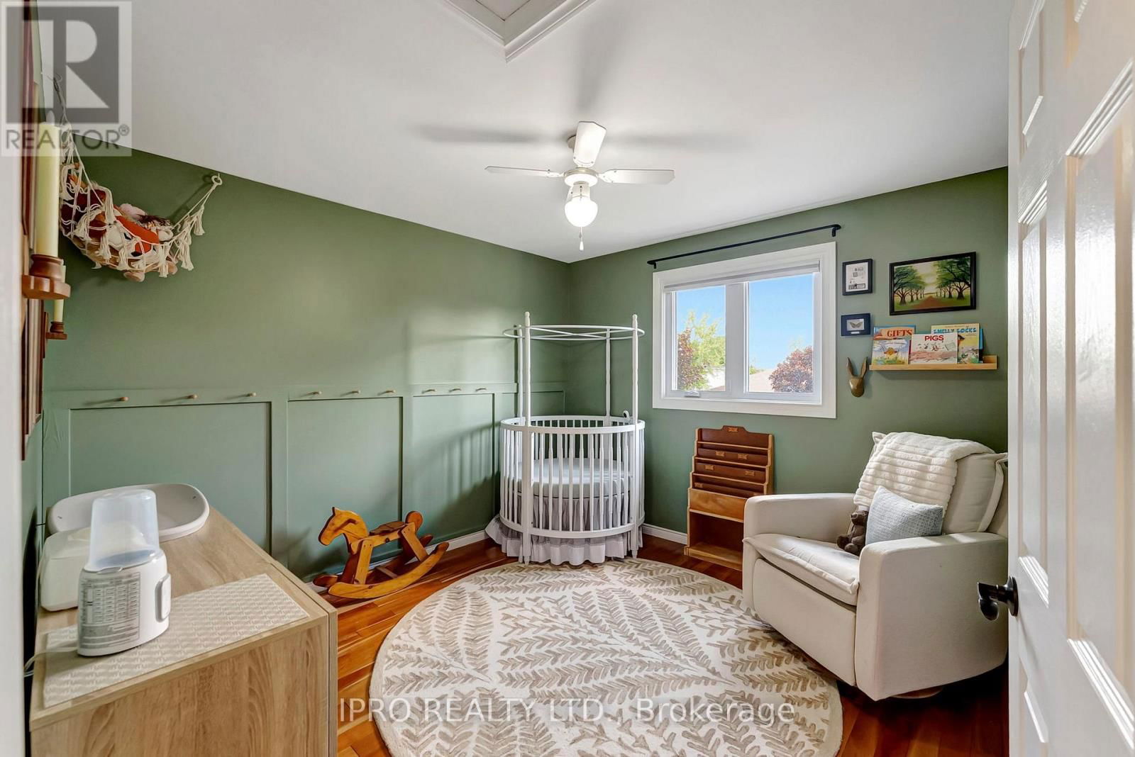 28 CELTIC DRIVE Image 26