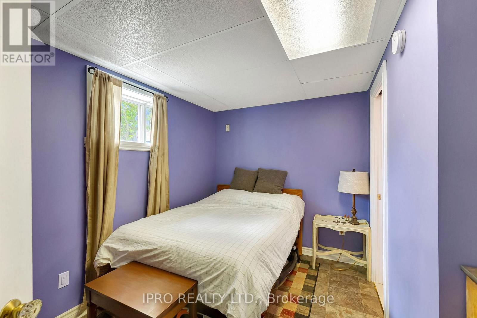28 CELTIC DRIVE Image 30