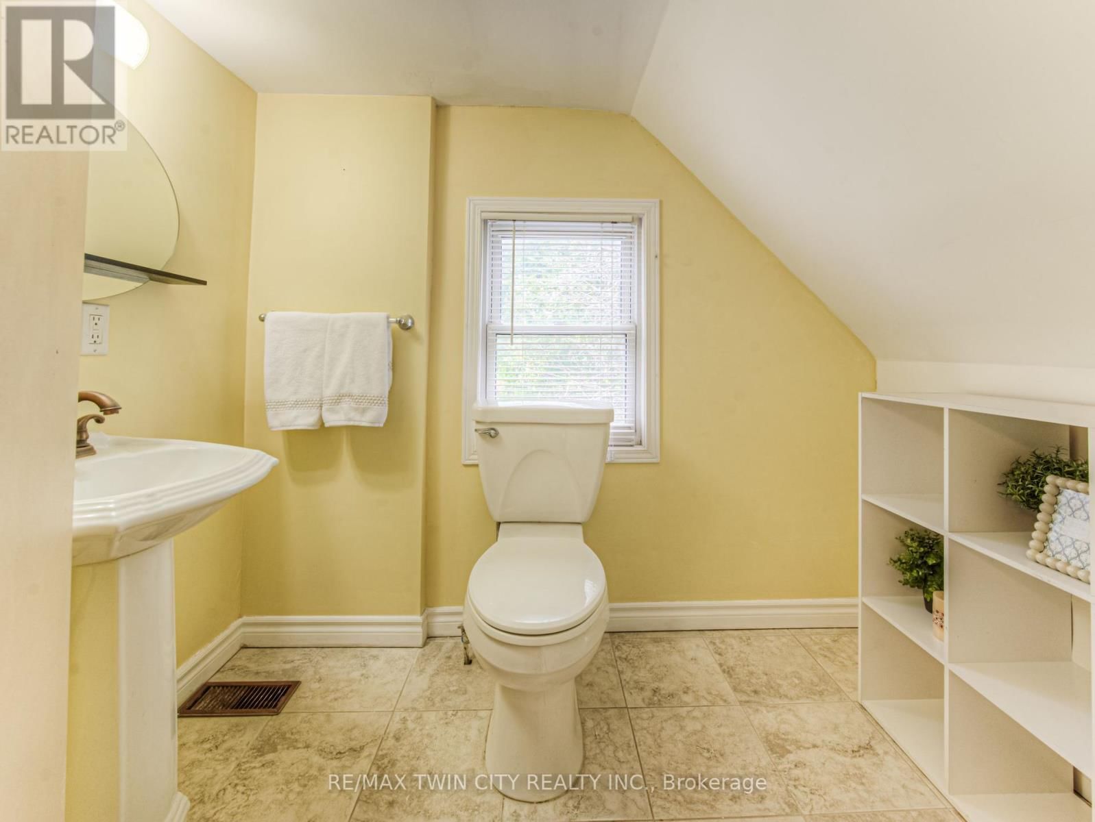 45 BRUBACHER STREET Image 23