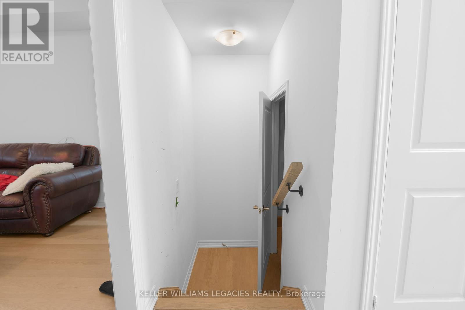 17 CORBETT STREET Image 6