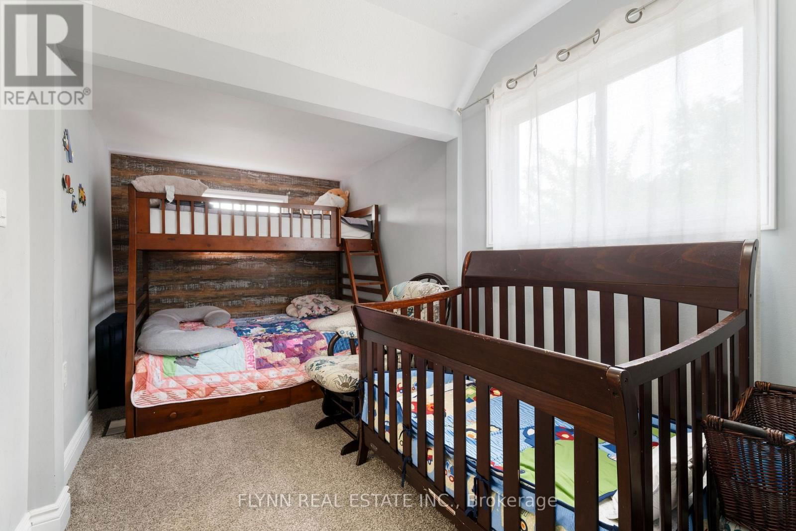 116 ELMVIEW STREET WEST Image 17