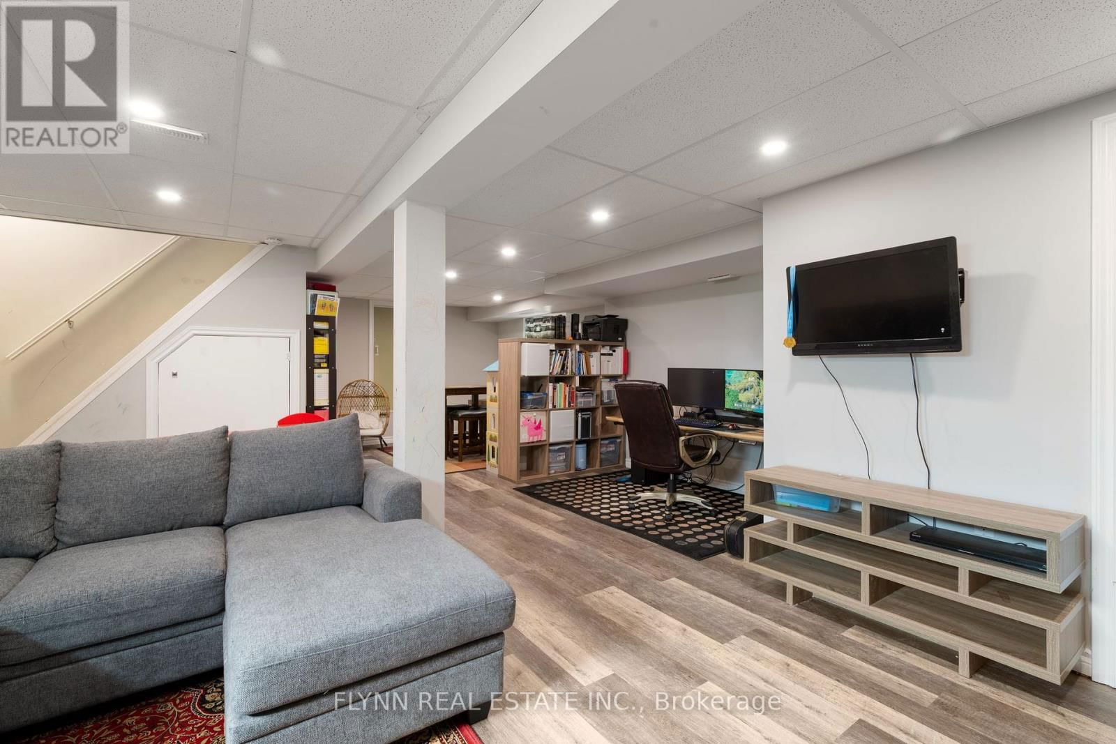 116 ELMVIEW STREET WEST Image 23