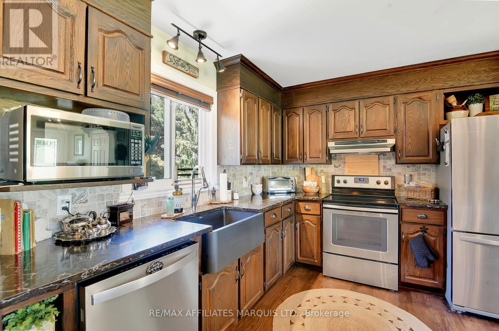18148 HEADLINE ROAD Image 13
