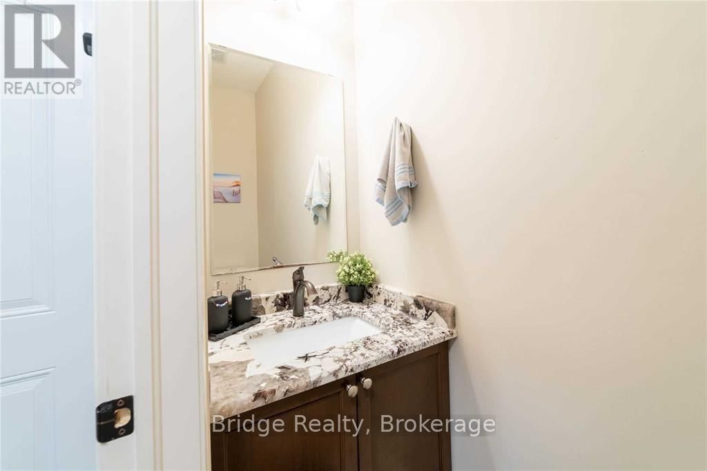132 WEDGEWOOD DRIVE Image 16