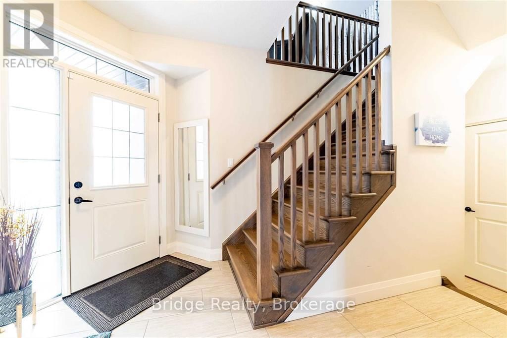 132 WEDGEWOOD DRIVE Image 17