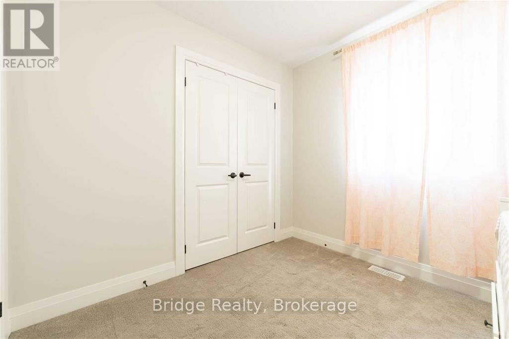 132 WEDGEWOOD DRIVE Image 24