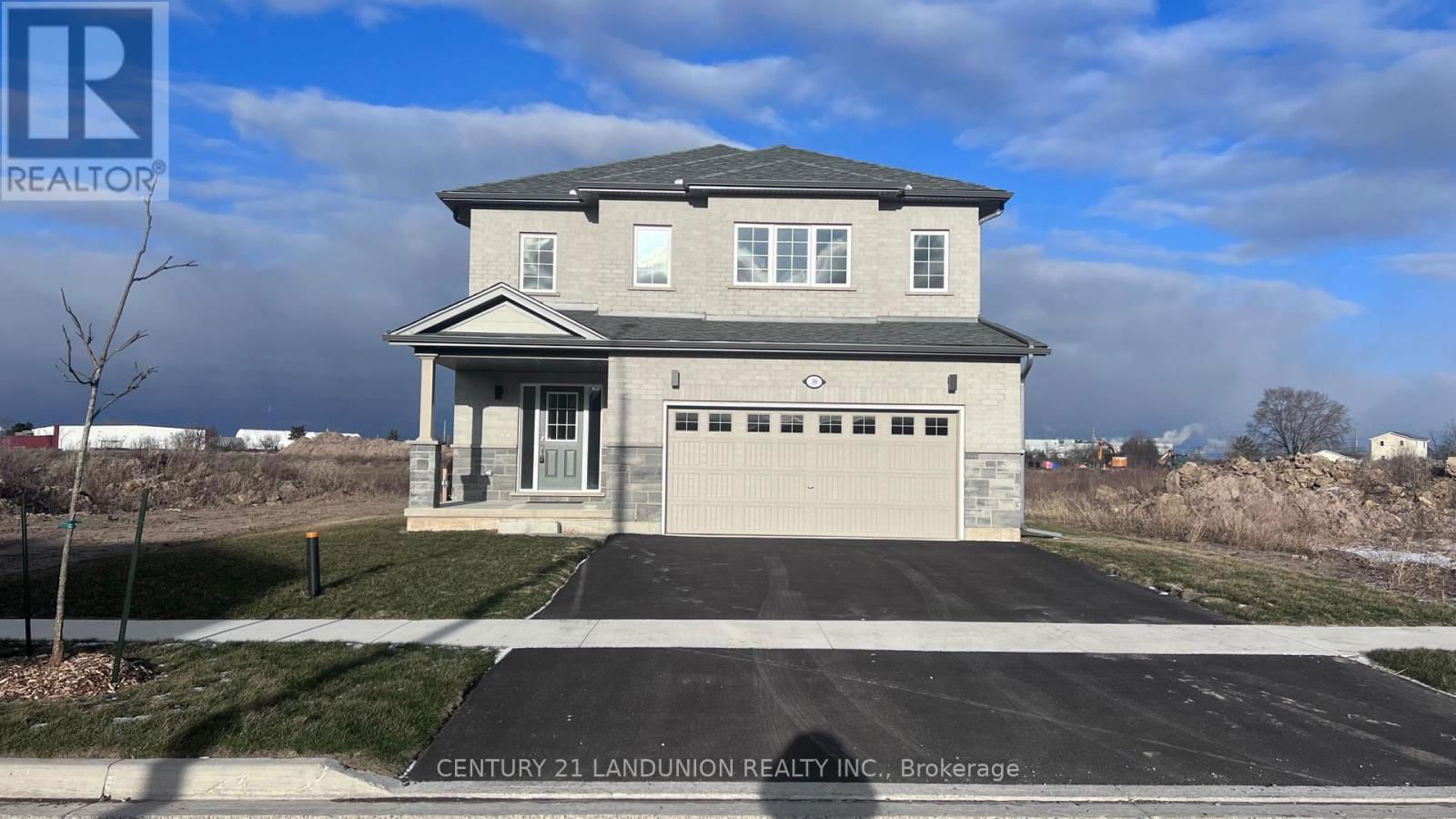 39 MEADOWLARK DRIVE Image 1