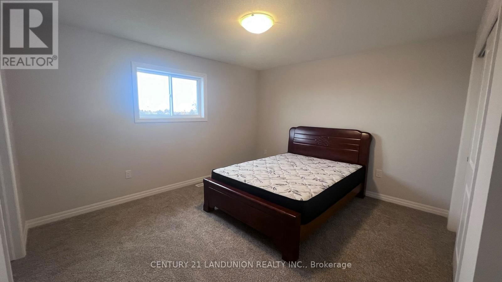 39 MEADOWLARK DRIVE Image 13