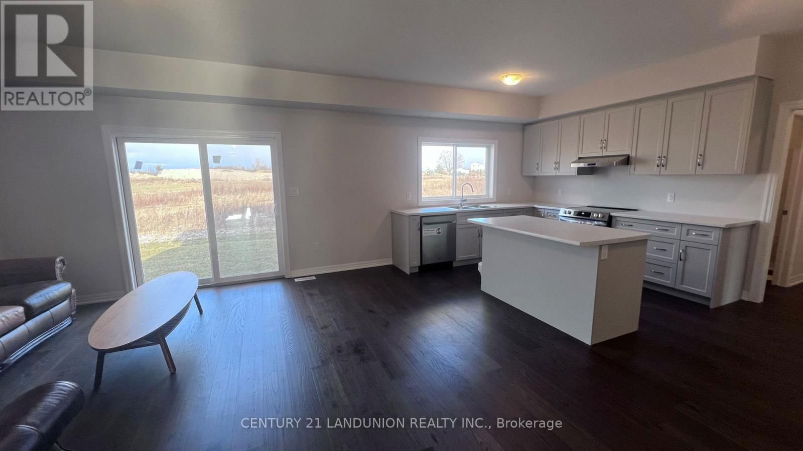 39 MEADOWLARK DRIVE Image 4