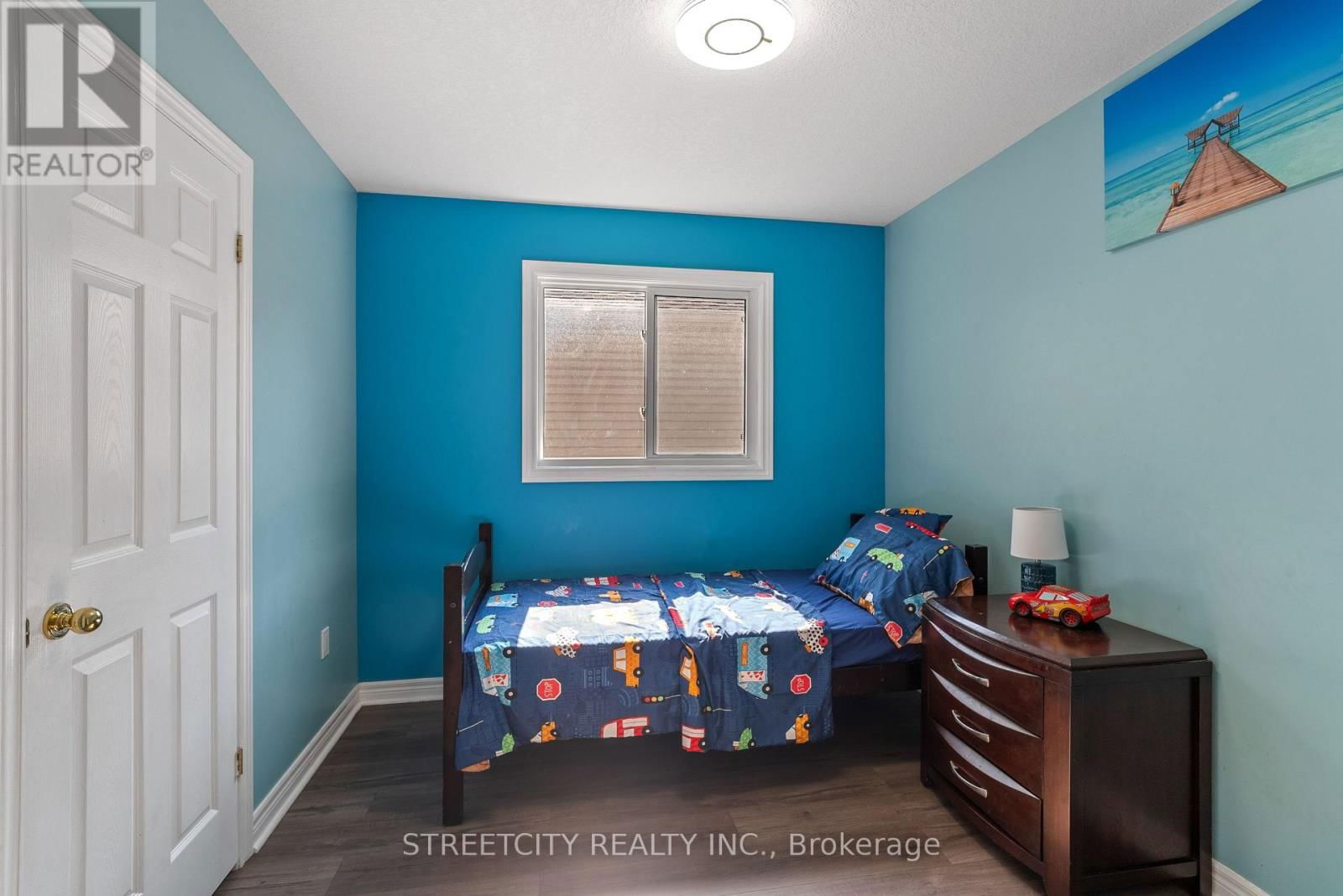 131 BRIDLE PATH Image 24
