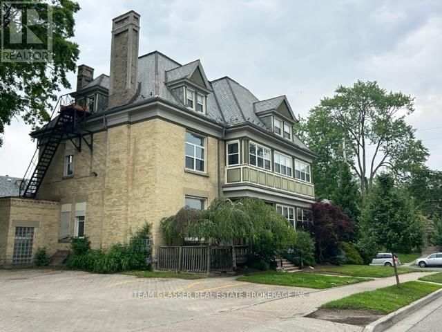 324 WOLFE STREET Image 1