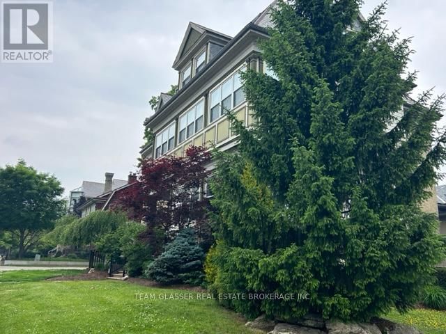 324 WOLFE STREET Image 24