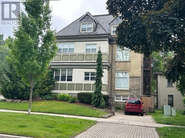 324 WOLFE STREET Image 25