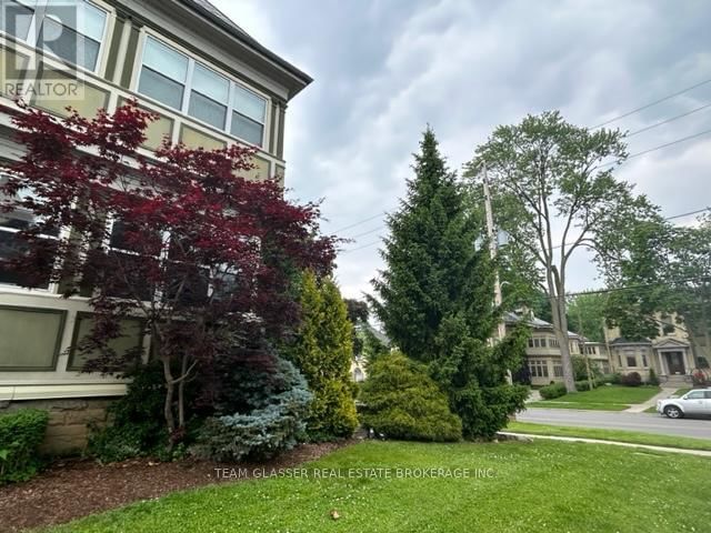324 WOLFE STREET Image 9