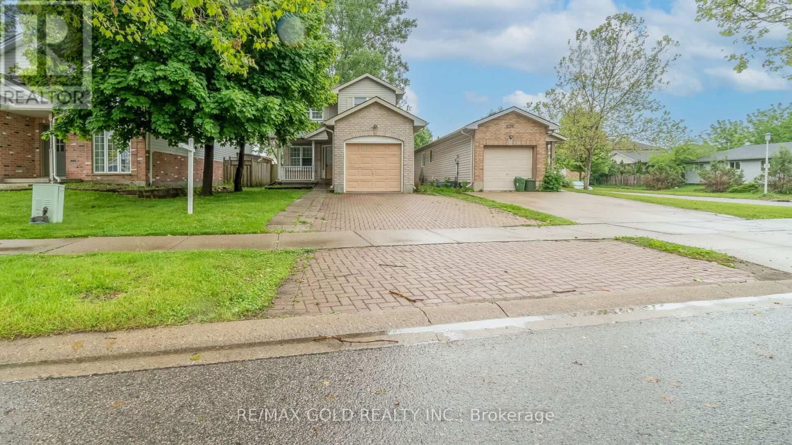 222 FLEMING DRIVE Image 2