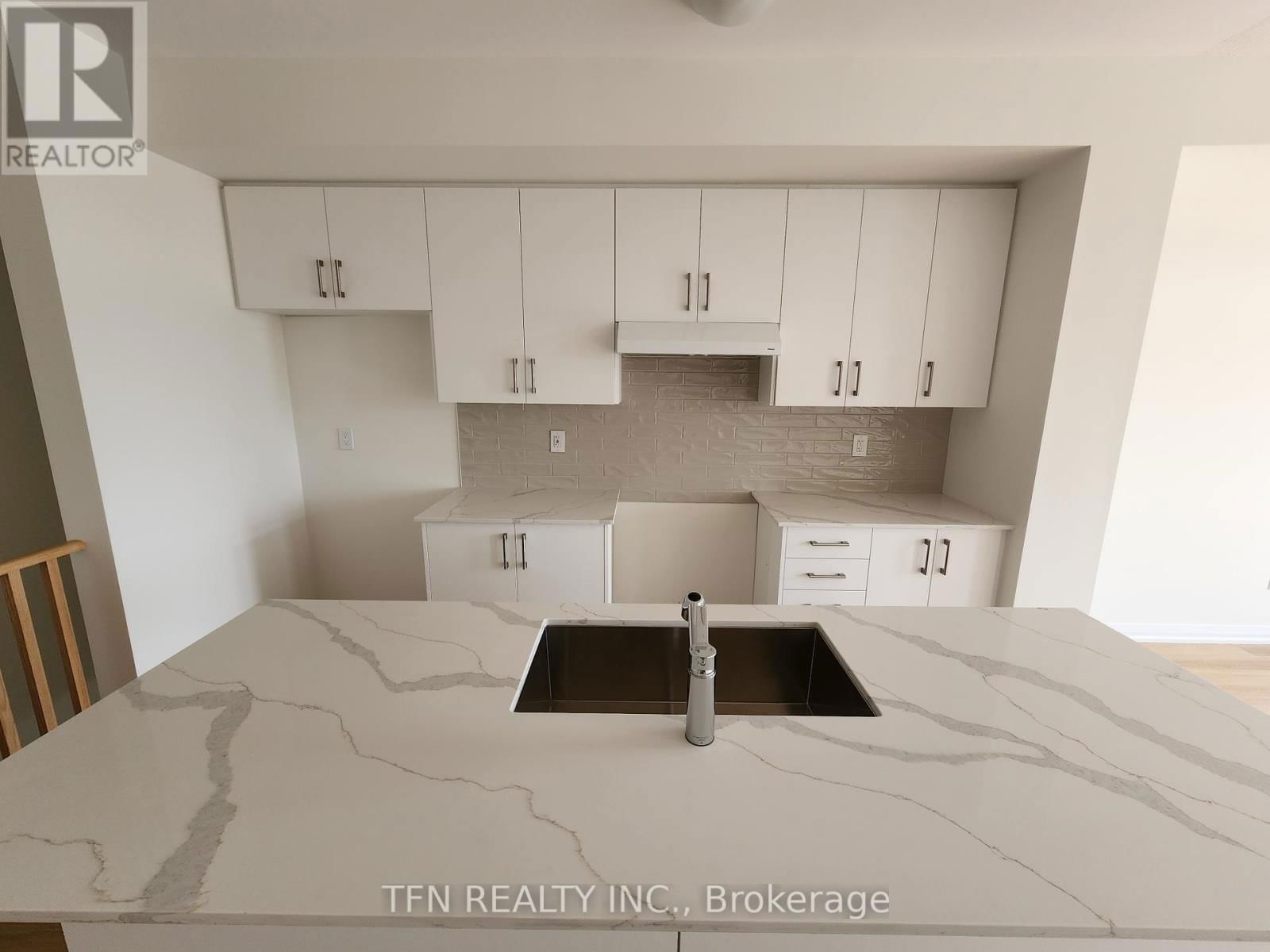 55 STANLEY AVENUE Image 14