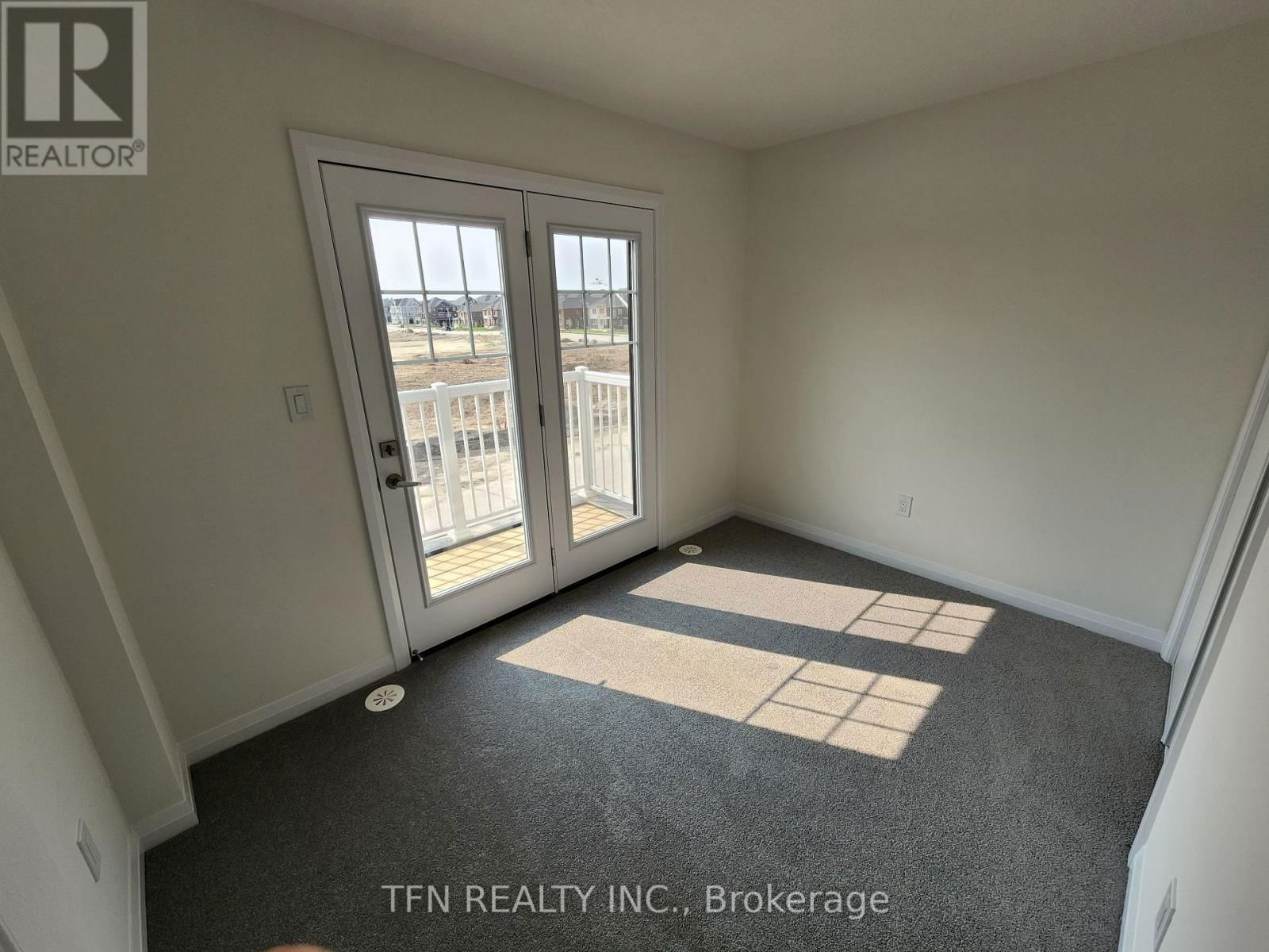55 STANLEY AVENUE Image 8