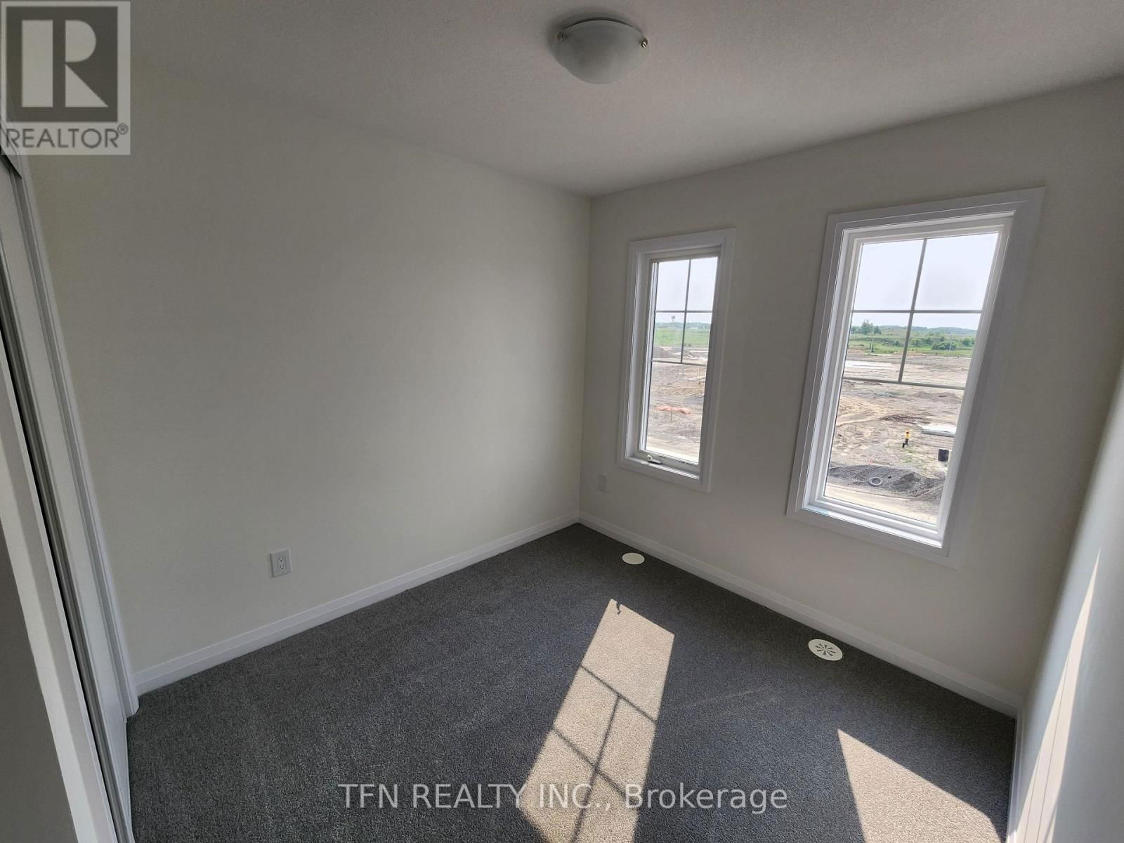 55 STANLEY AVENUE Image 9