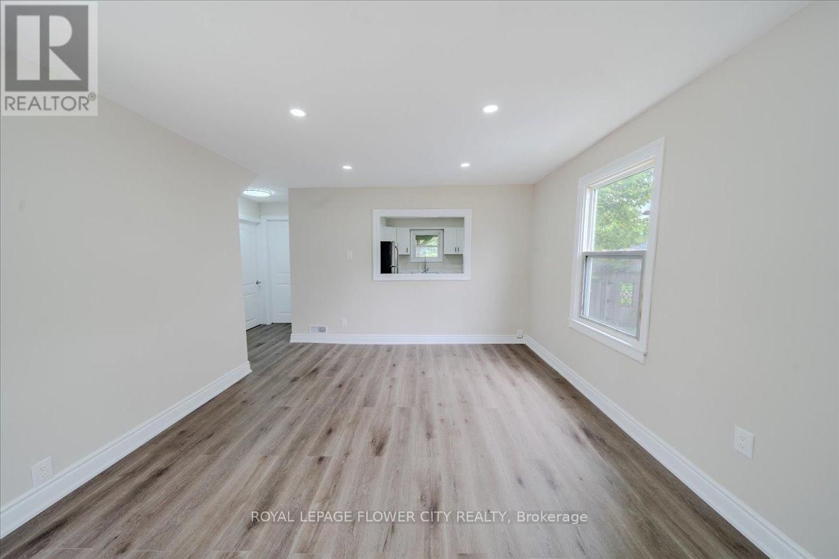 6143 CHURCHILL STREET Image 12