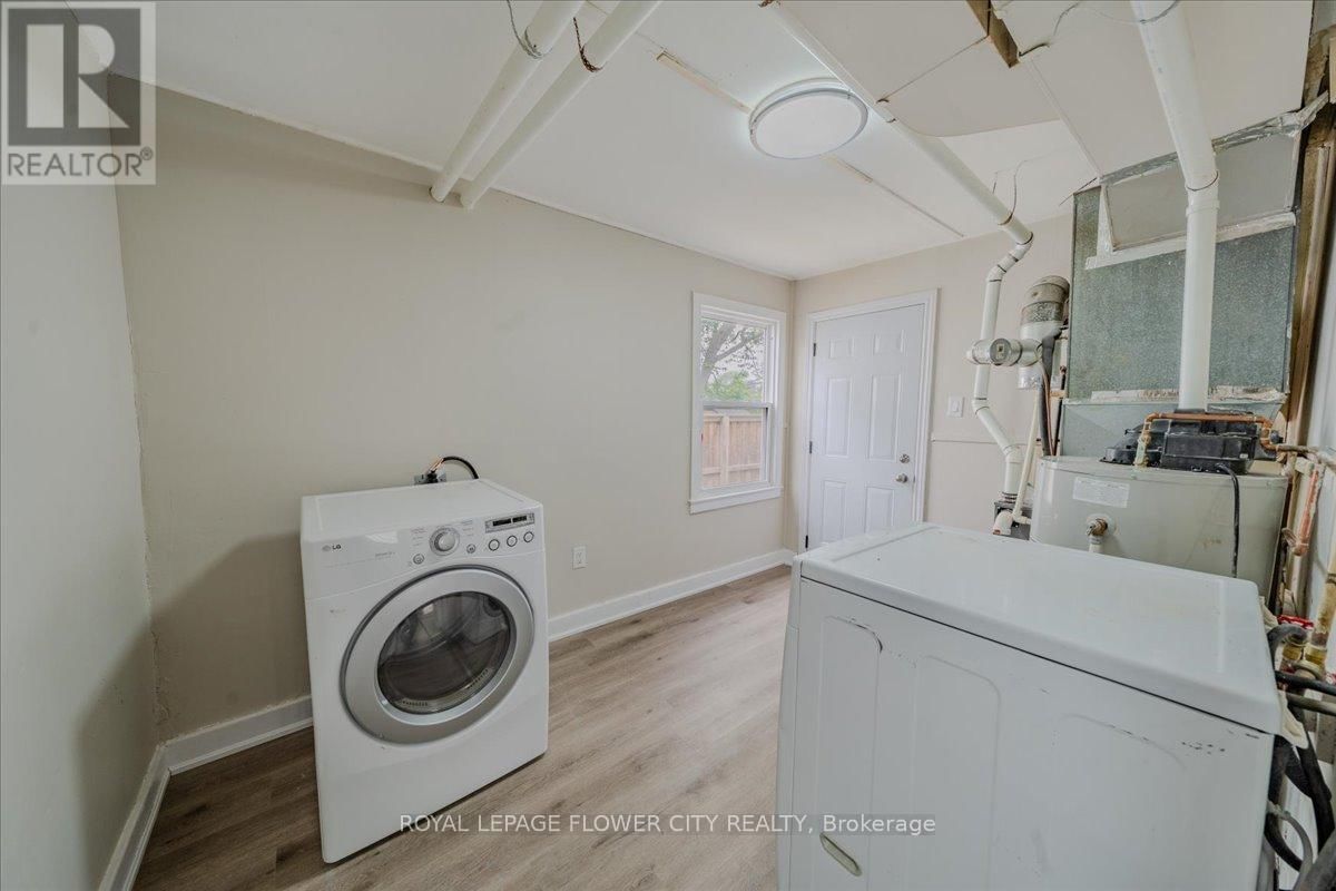 6143 CHURCHILL STREET Image 18