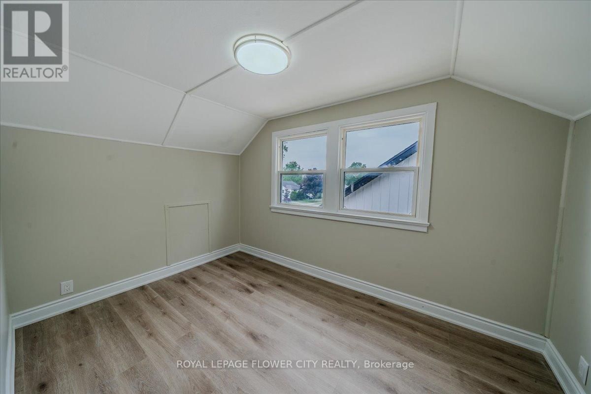 6143 CHURCHILL STREET Image 30