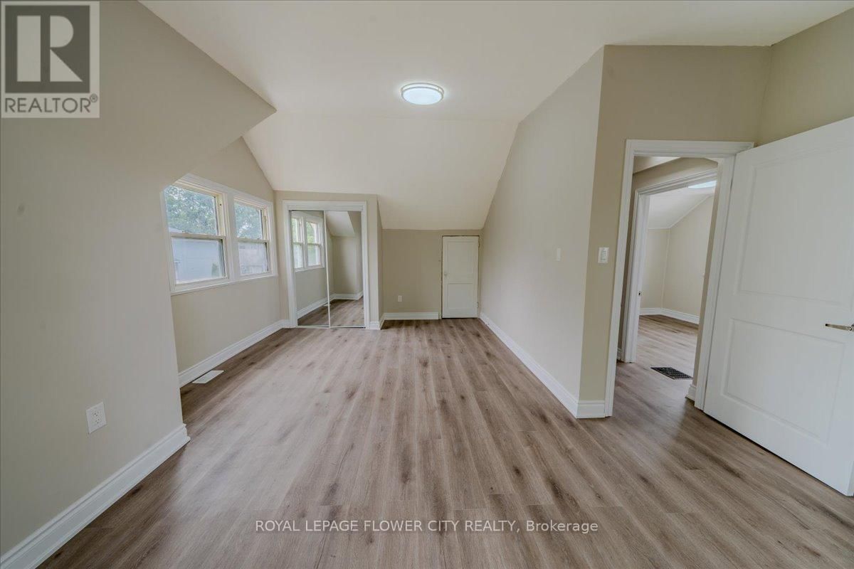 6143 CHURCHILL STREET Image 34