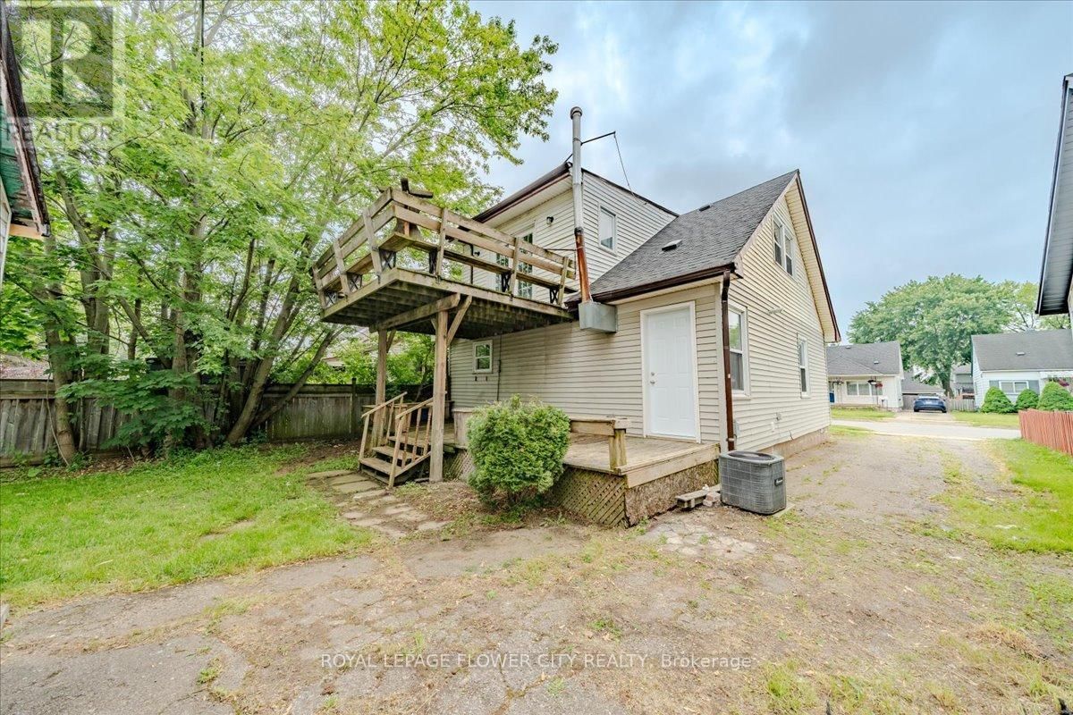 6143 CHURCHILL STREET Image 41