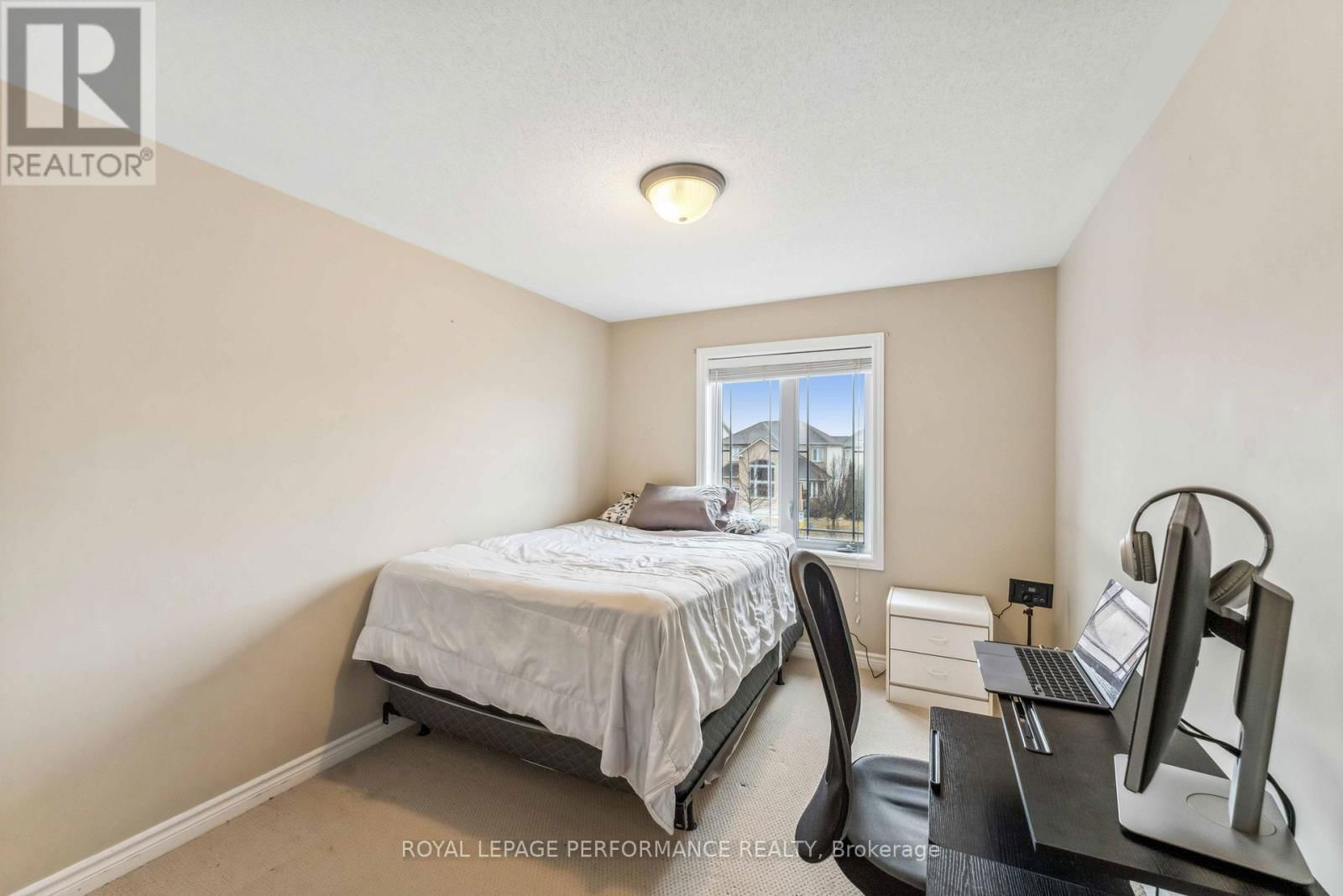 334 HARVEST VALLEY AVENUE Image 17