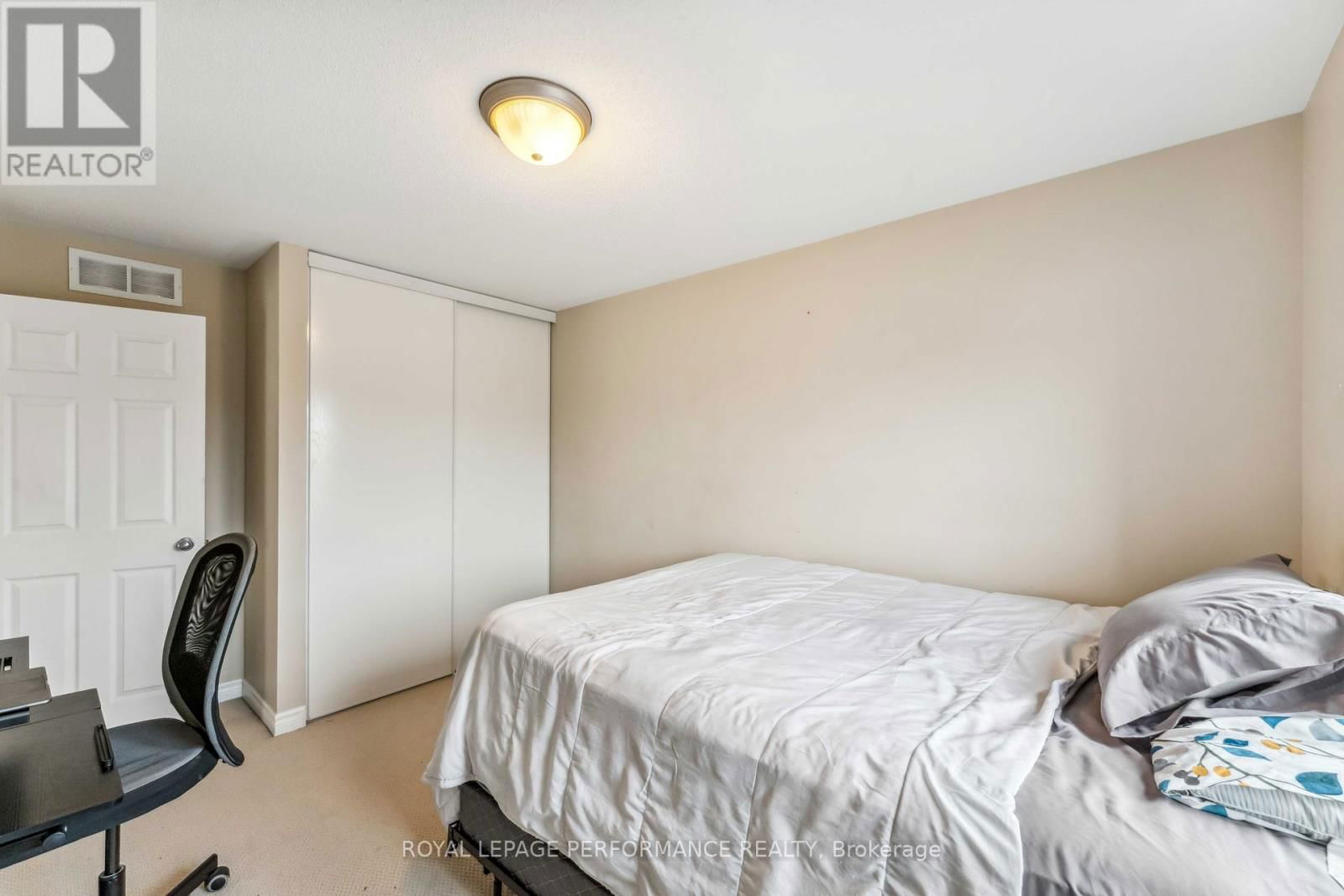 334 HARVEST VALLEY AVENUE Image 18