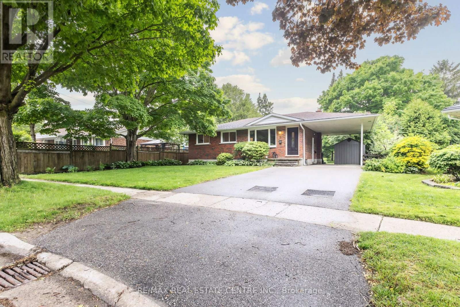 6 RAMONA COURT Image 1