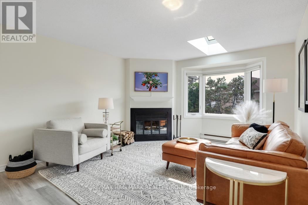 8 - 3 STONEBANK CRESCENT Image 19
