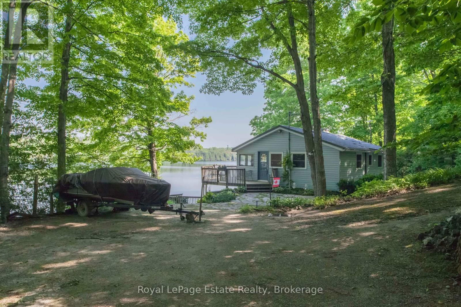 124 MAPLE DRIVE Image 13