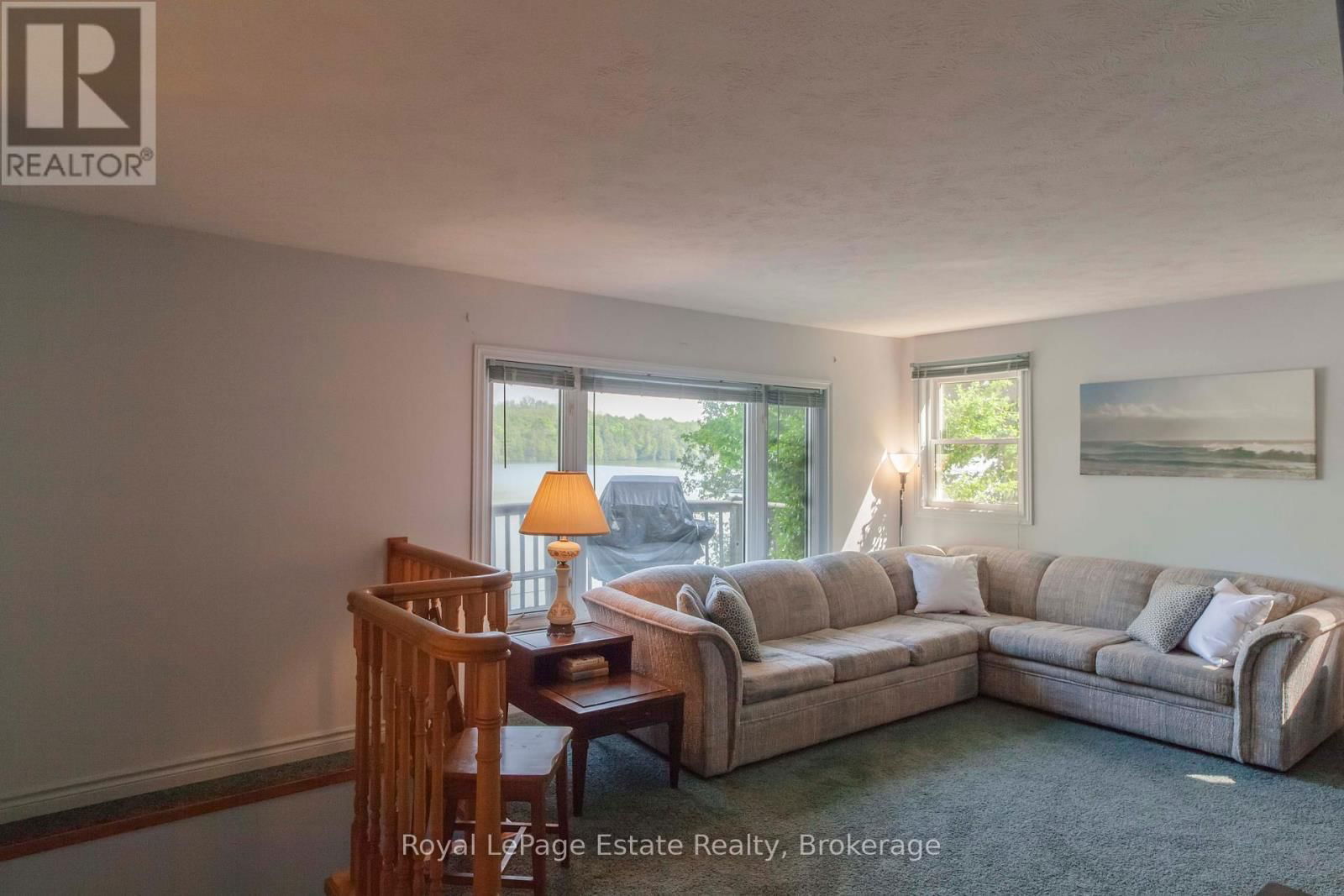 124 MAPLE DRIVE Image 21