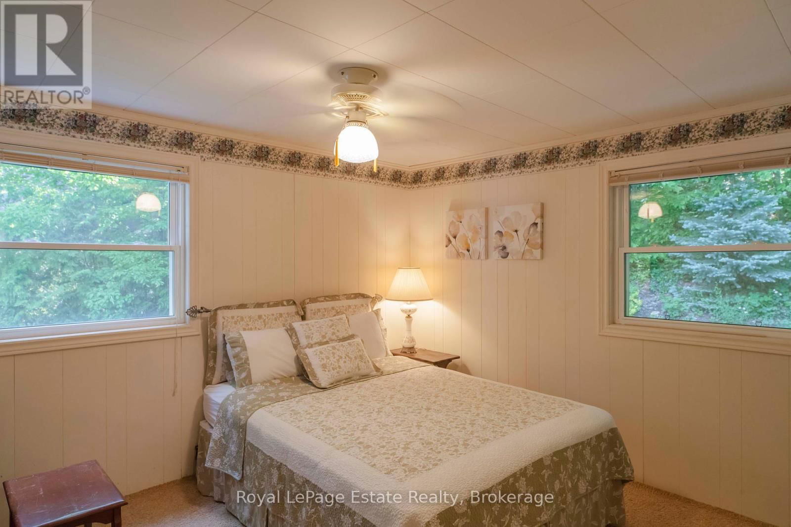 124 MAPLE DRIVE Image 30