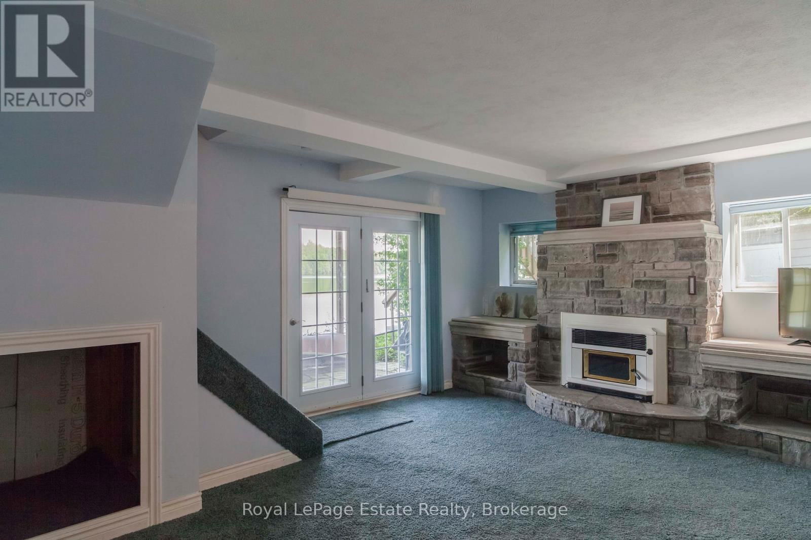 124 MAPLE DRIVE Image 33
