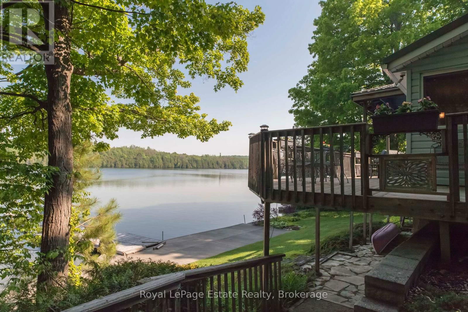 124 MAPLE DRIVE Image 6