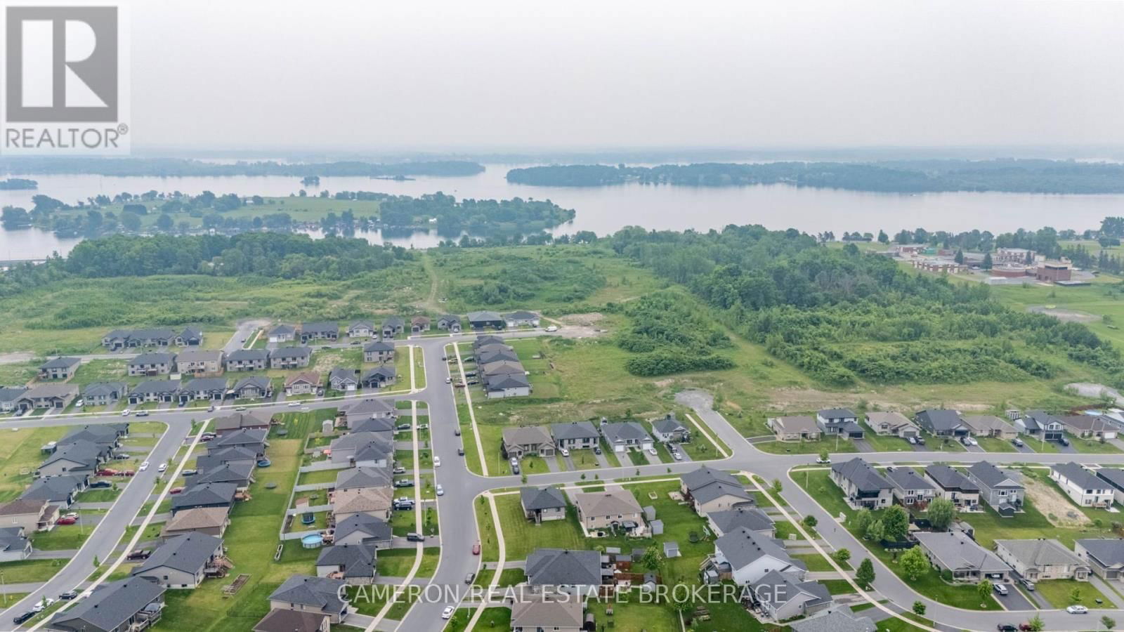 274 EAST RIDGE DRIVE Image 2