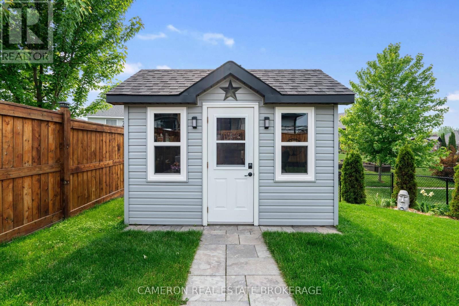 274 EAST RIDGE DRIVE Image 28